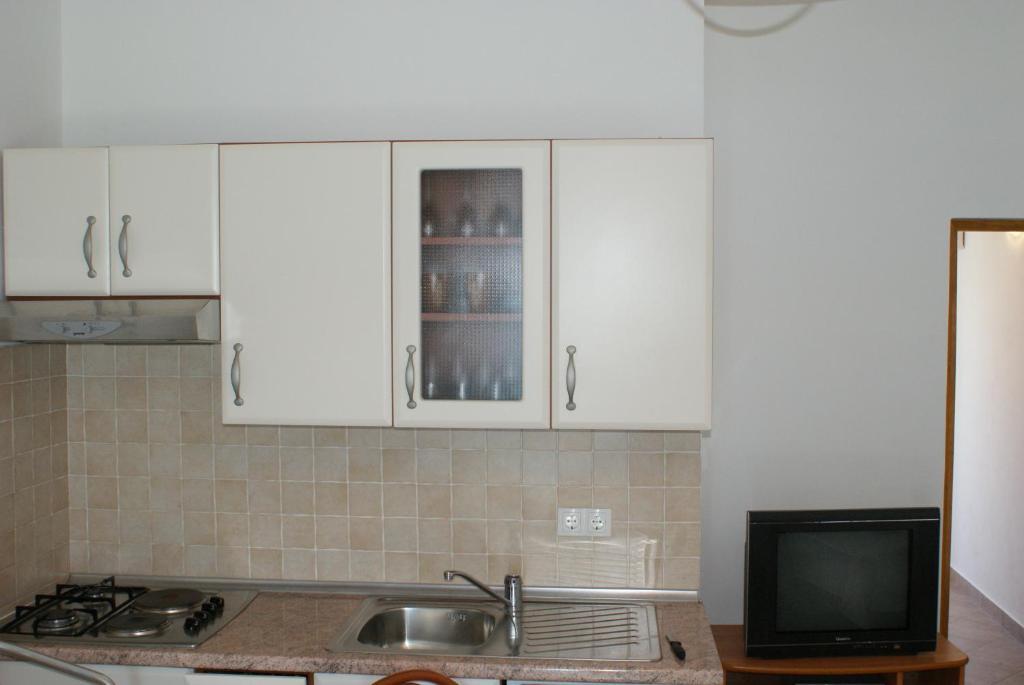 Apartments Jurjevic Petrcane Buitenkant foto