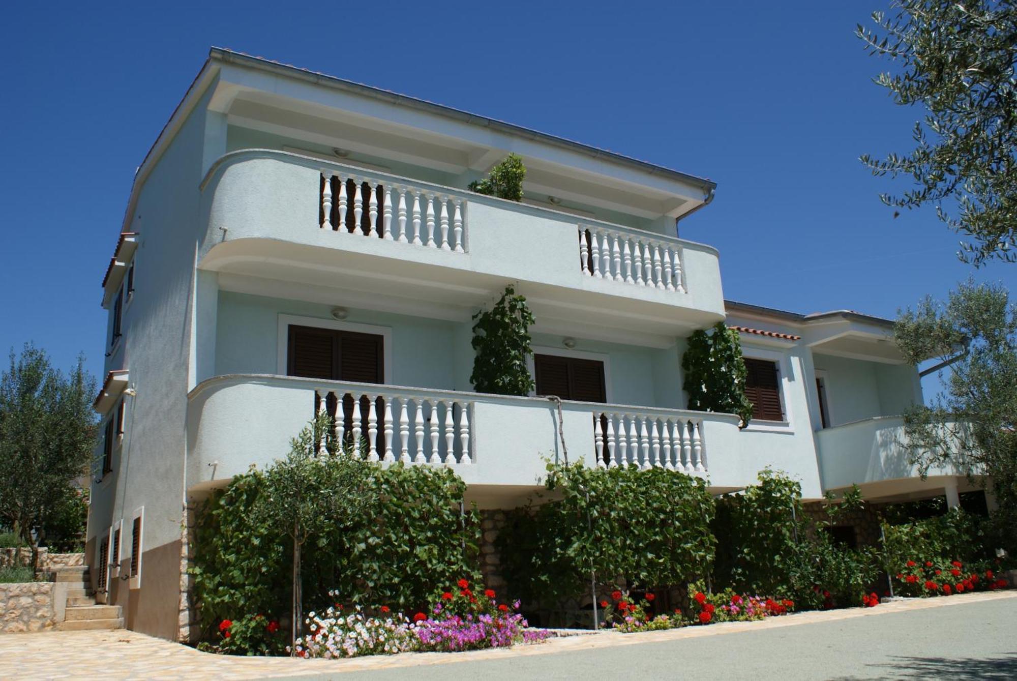 Apartments Jurjevic Petrcane Buitenkant foto