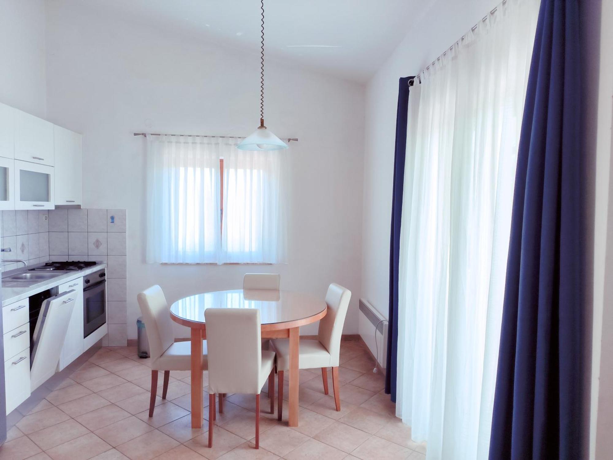 Apartments Jurjevic Petrcane Buitenkant foto